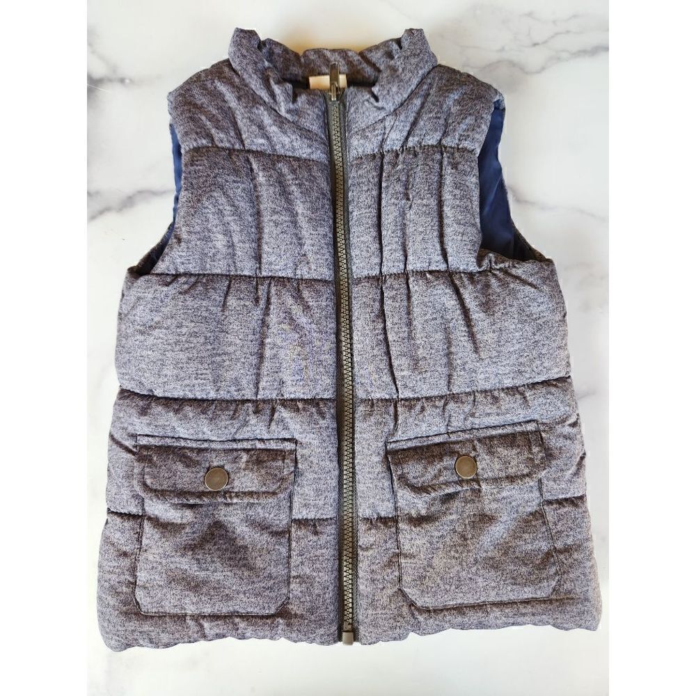 Rorie Whelan 4t grey puffer vest sleeveless outerwear zip up winter fall gear